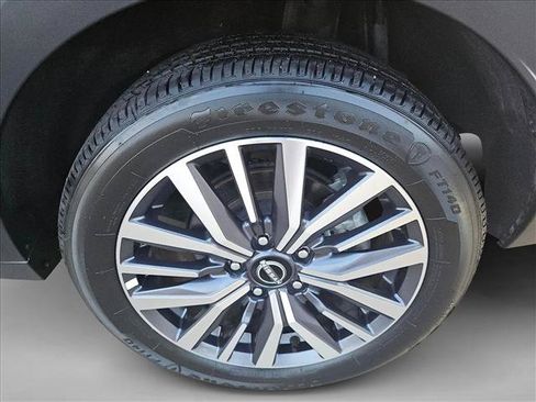 Used 2024 Nissan Kicks SR FWD image 22