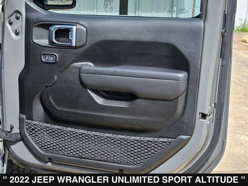Used 2022 Jeep Wrangler Unlimited Sport AWD/4WD image 30