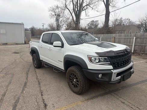 Used 2019 Chevrolet Colorado ZR2 w/ Colorado ZR2 Bison Edition image 3
