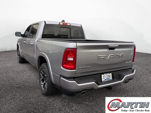 New 2026 RAM 1500 Laramie AWD/4WD image 3