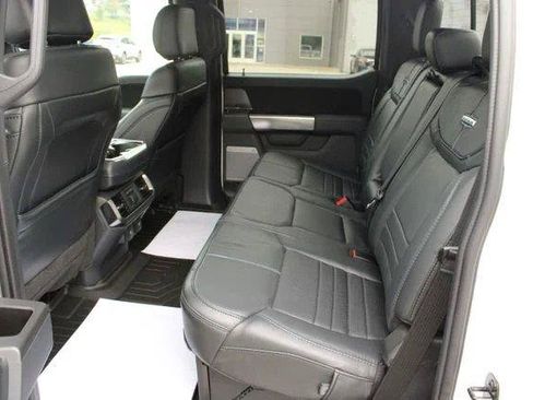 Used 2024 Ford F150 Platinum AWD/4WD image 16