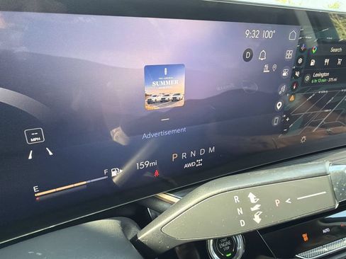 Used 2025 Buick Envision Sport Touring AWD/4WD image 22