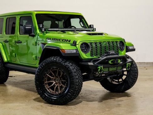 Used 2025 Jeep Wrangler Unlimited Rubicon 392 image 30