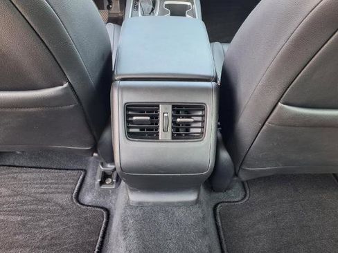 Used 2019 Honda Accord EX-L image 5