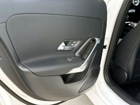 Used 2021 Mercedes-Benz A 220 4MATIC image 11