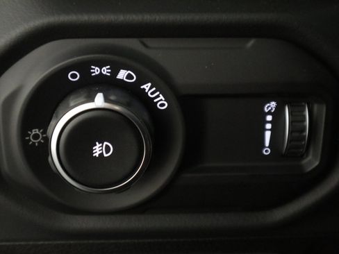 New 2026 Jeep Wrangler Sahara image 33