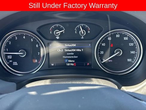 Used 2024 Buick Enclave Essence w/ Experience Buick Package FWD image 12