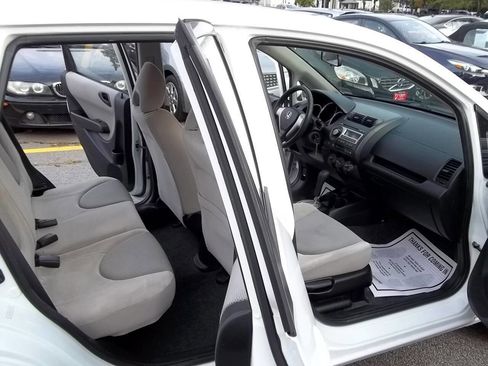 Used 2007 Honda Fit Base 4dr Hatchback 5A image 10
