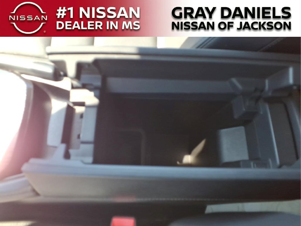 Used 2023 Nissan Rogue SL w/ SL Premium Package FWD image 20