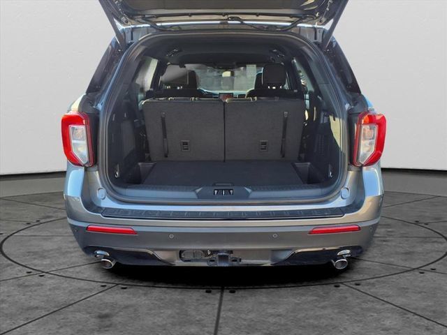 Used 2024 Ford Explorer ST-Line w/ Class IV Trailer Tow Package RWD image 6