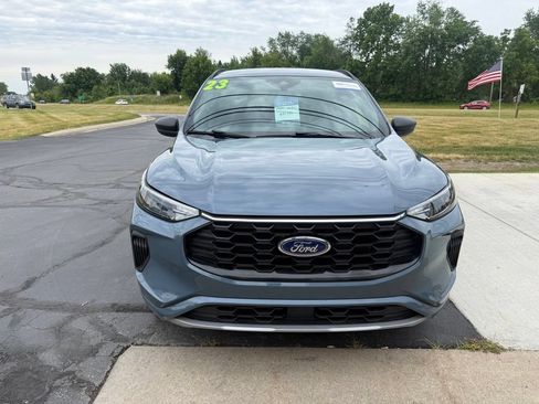 Certified 2023 Ford Escape ST-Line w/ Equipment Group 301A FWD image 4