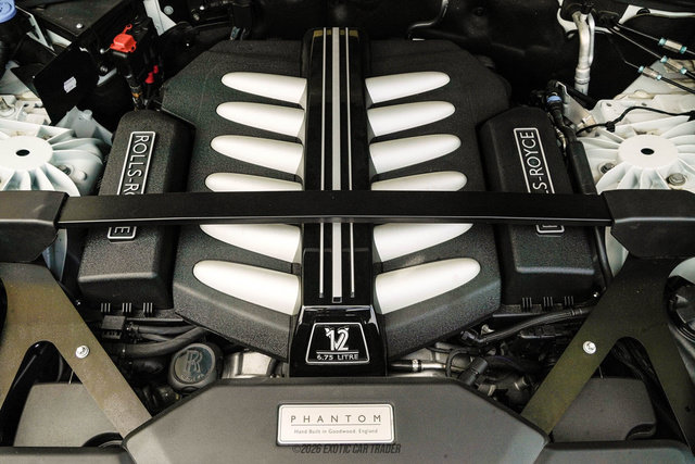 Used 2020 Rolls-Royce Phantom Sedan RWD image 18