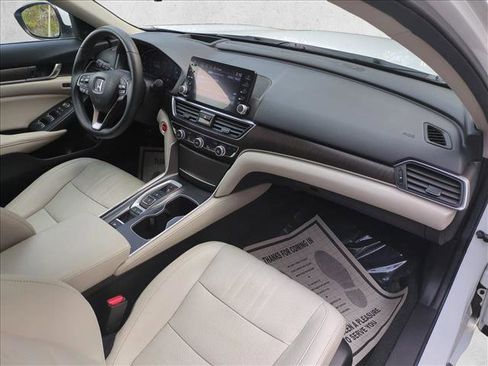 Used 2021 Honda Accord Touring image 26