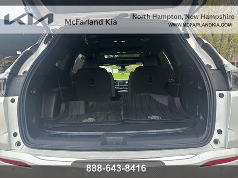 Used 2023 Buick Enclave Avenir w/ Avenir Technology Package AWD/4WD image 29