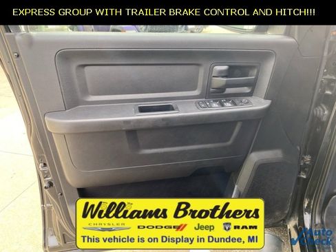Used 2018 RAM 1500 Express w/ Black Ram 1500 Express Group image 10