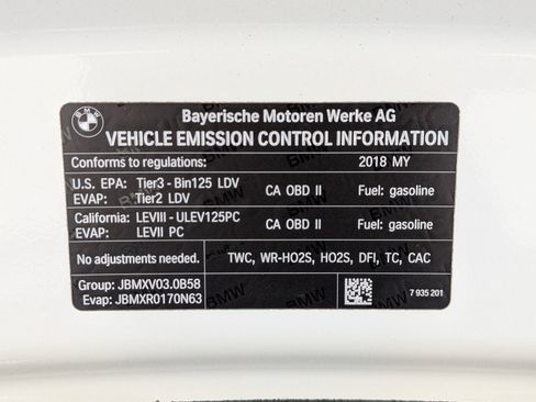 Used 2018 BMW 740i image 33