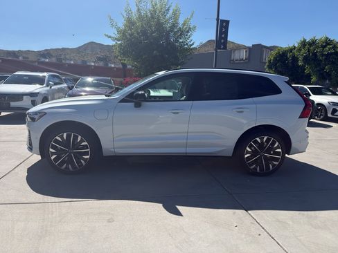 New 2026 Volvo XC60 T8 Ultra w/ Protection Package Premier AWD/4WD image 4