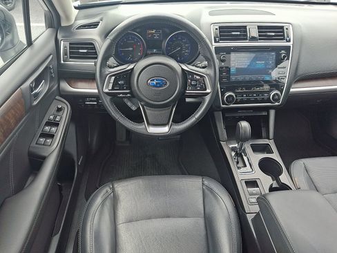 Used 2018 Subaru Outback 2.5i Limited AWD/4WD image 11