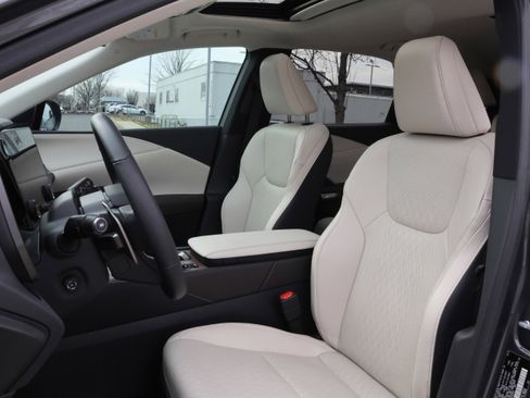 Used 2024 Lexus RX 350 Premium Plus image 34