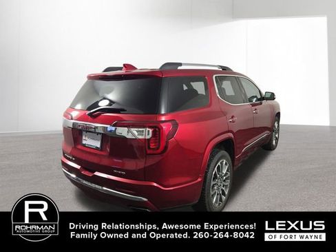Used 2021 GMC Acadia Denali w/ Denali Ultimate Package image 7