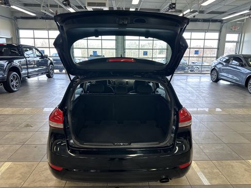 Used 2017 Kia Forte LX image 24