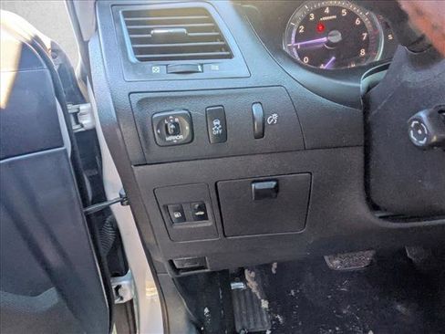 Used 2010 Lexus ES 350 image 19