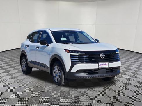 New 2026 Nissan Kicks S image 2