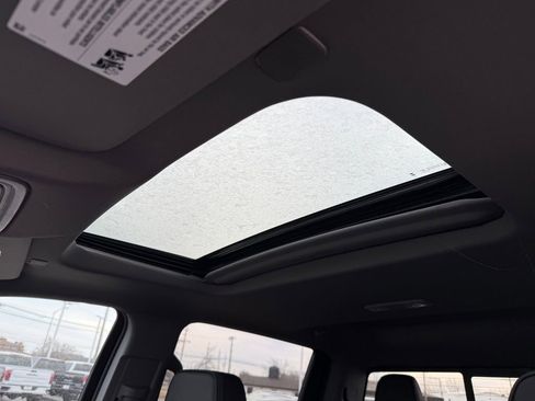 New 2026 GMC Sierra 2500 Denali w/ Denali Reserve Package image 18