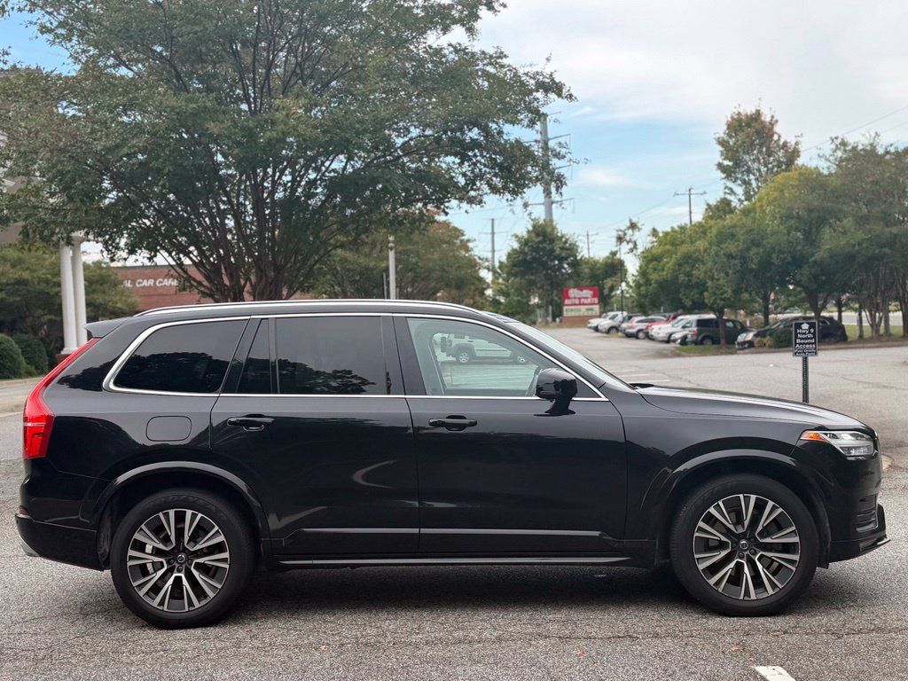 Used 2020 Volvo XC90 T5 Momentum AWD/4WD image 6