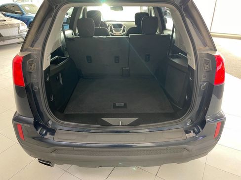 Used 2017 GMC Terrain SLE image 13