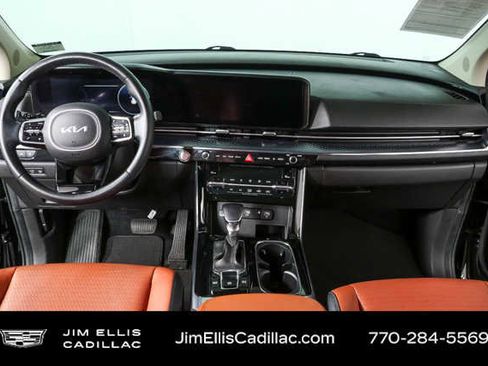 Used 2022 Kia Carnival SX Prestige image 19