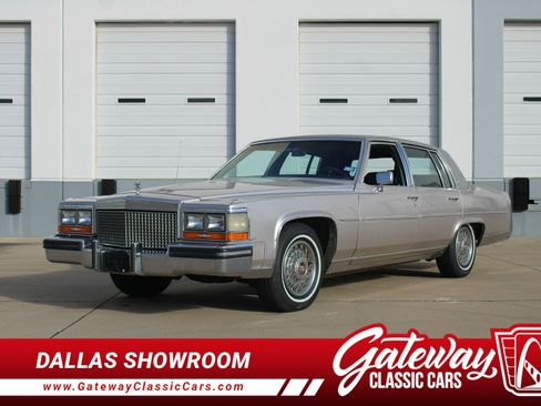 Used 1987 Cadillac Brougham image 1