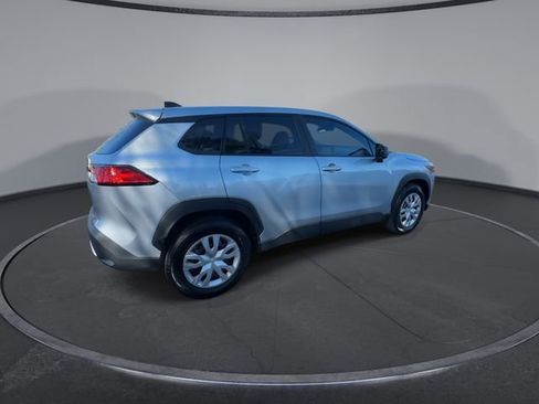 Used 2025 Toyota Corolla Cross L image 15