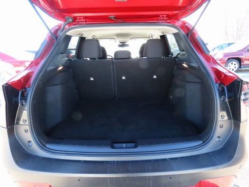 Used 2025 Nissan Kicks SV image 18