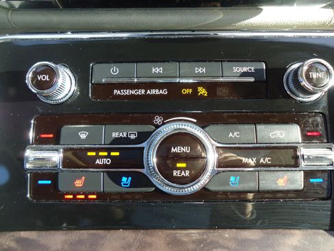 Used 2019 Lincoln Navigator L Reserve image 20