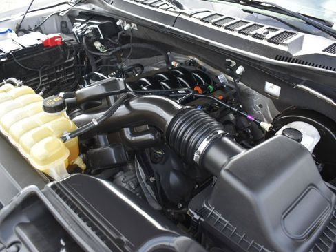 Used 2020 Ford F150 Lariat RWD image 48
