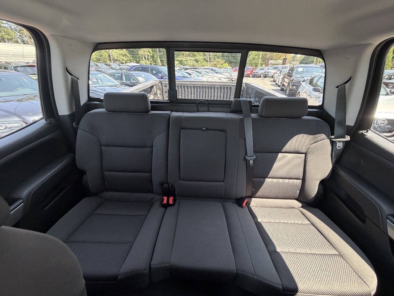Used 2018 Chevrolet Silverado 1500 LT w/ All Star Edition AWD/4WD image 25