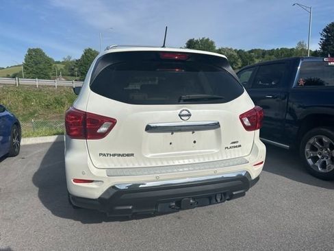 Used 2017 Nissan Pathfinder Platinum AWD/4WD image 23