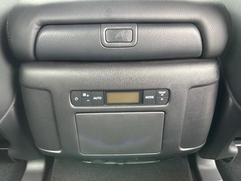 Used 2022 Nissan Armada SL w/ Midnight Edition Package AWD/4WD image 19