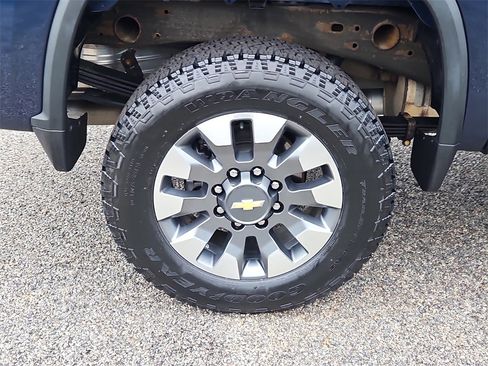 Certified 2022 Chevrolet Silverado 2500 Custom w/ Gooseneck/5TH Wheel Package image 6