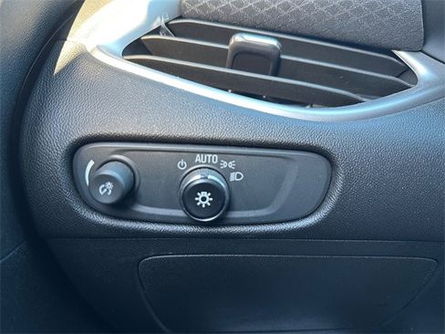 Used 2023 Chevrolet Malibu LT image 19