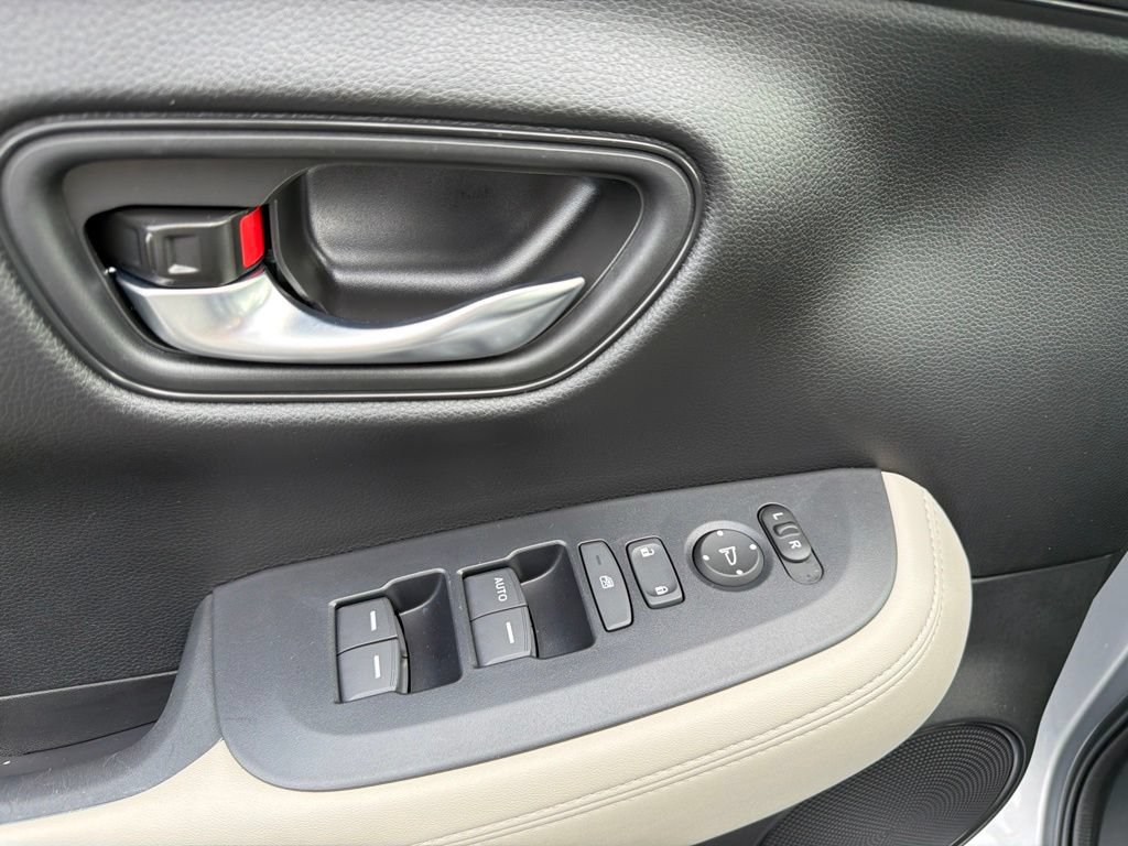 Used 2026 Honda HR-V LX image 23