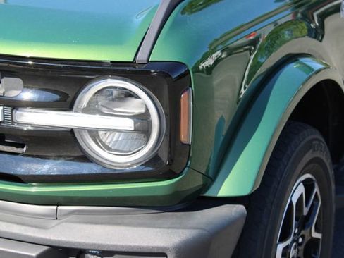 Used 2022 Ford Bronco Outer Banks AWD/4WD image 21