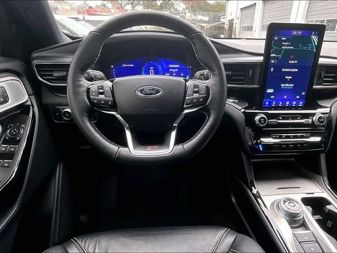 Certified 2022 Ford Explorer ST w/ Equipment Group 401A image 5