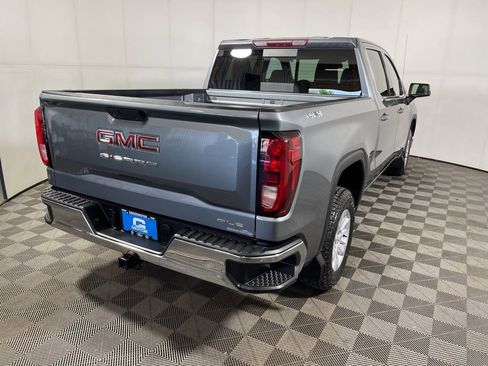 Used 2020 GMC Sierra 1500 SLE w/ SLE Value Package AWD/4WD image 8