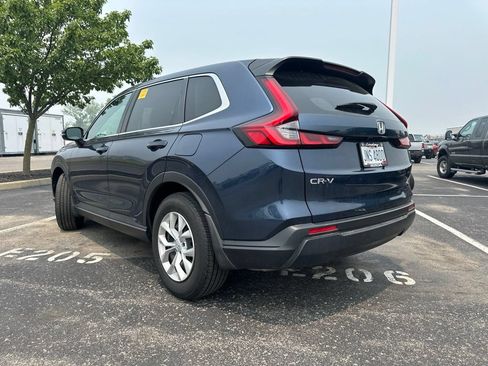 Used 2025 Honda CR-V LX image 8