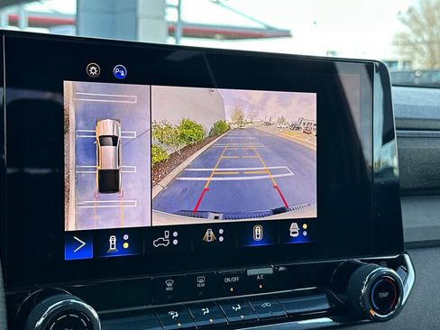 Used 2023 Chevrolet Colorado Trail Boss w/ LPO, Skid Plate Package image 21