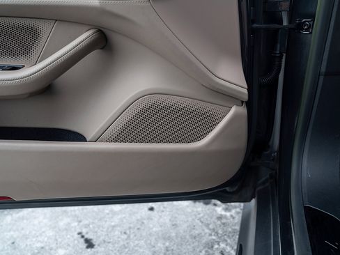 Certified 2023 Porsche Taycan GTS image 20