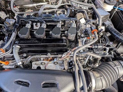 Used 2022 Honda Civic Touring image 34