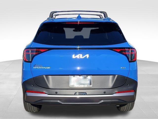 Certified 2026 Kia Sportage EX AWD/4WD image 4